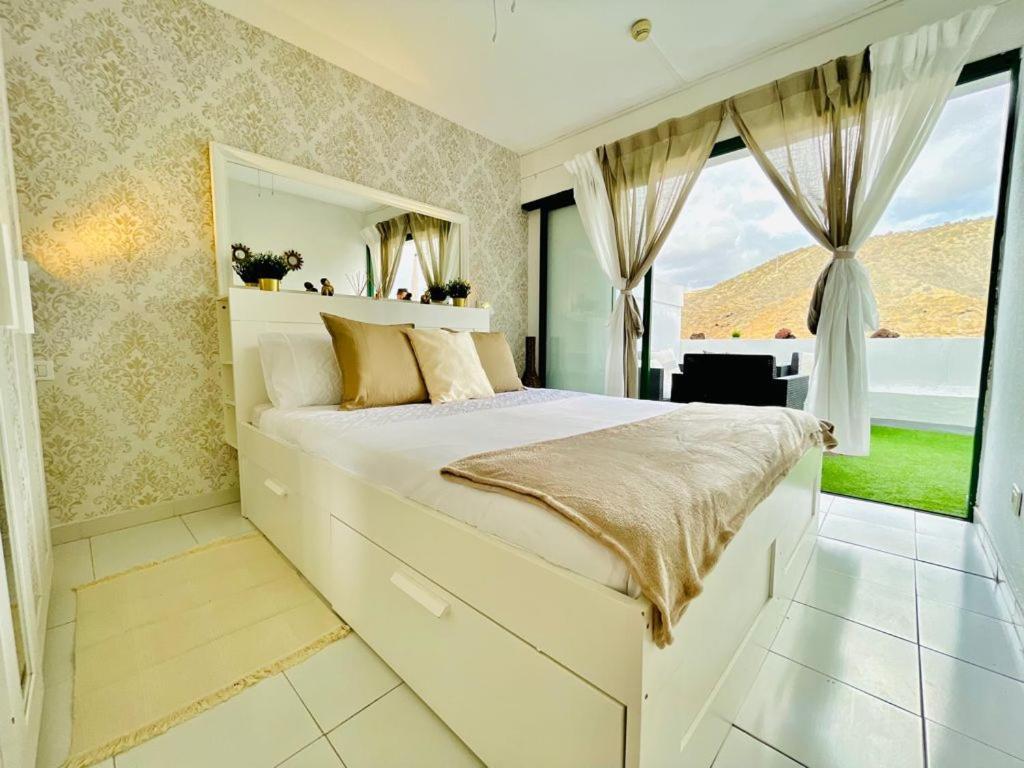 The Malibu Holiday Club Suite - Puerto Rico プエルトリコ エクステリア 写真